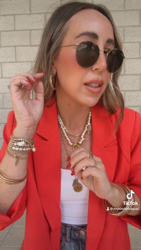 Ootd and jewelry haul!



#LTKVideo #LTKbeauty #LTKstyletip