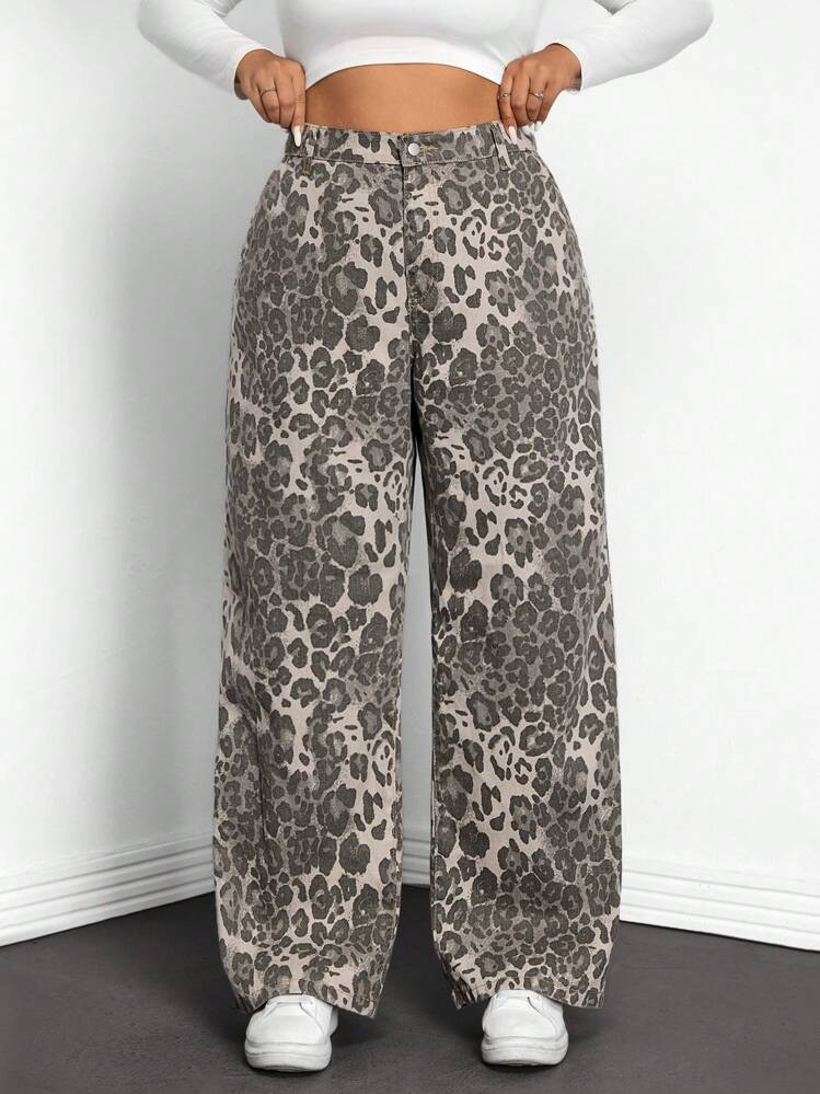 SHEIN ICON Plus Size Women Casual Street Fashion Leopard Print Loose Fit Wide Leg Boyfriend Jeans | SHEIN