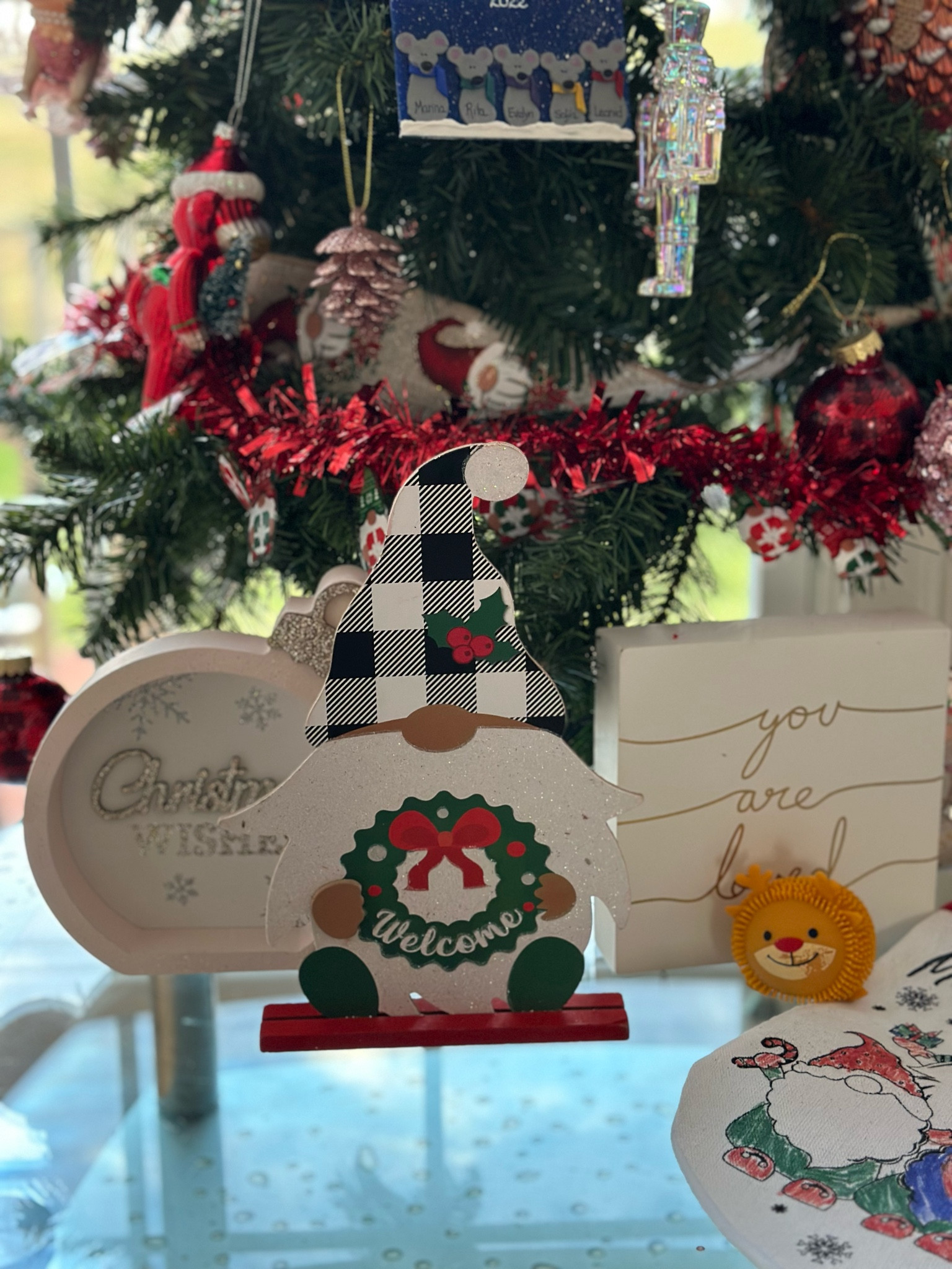  Can you tell we love gnomes? They add that extra touch of whimsy and charm to our festive decor! 🎅🏼❄️✨ #ChristmasCheer #DoubleTreeDelight #GnomeLovers #HolidayHome #FestiveVibes #ChristmasDecorations #JoyfulSeason

#LTKHoliday #LTKhome #LTKSeasonal