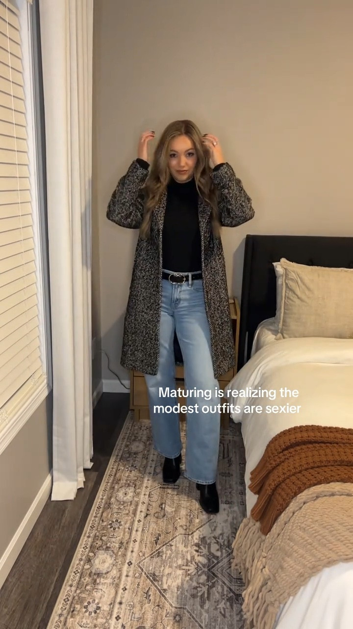 All the modest outfits this winter >

#LTKootd #LTKU #LTKSeasonal
