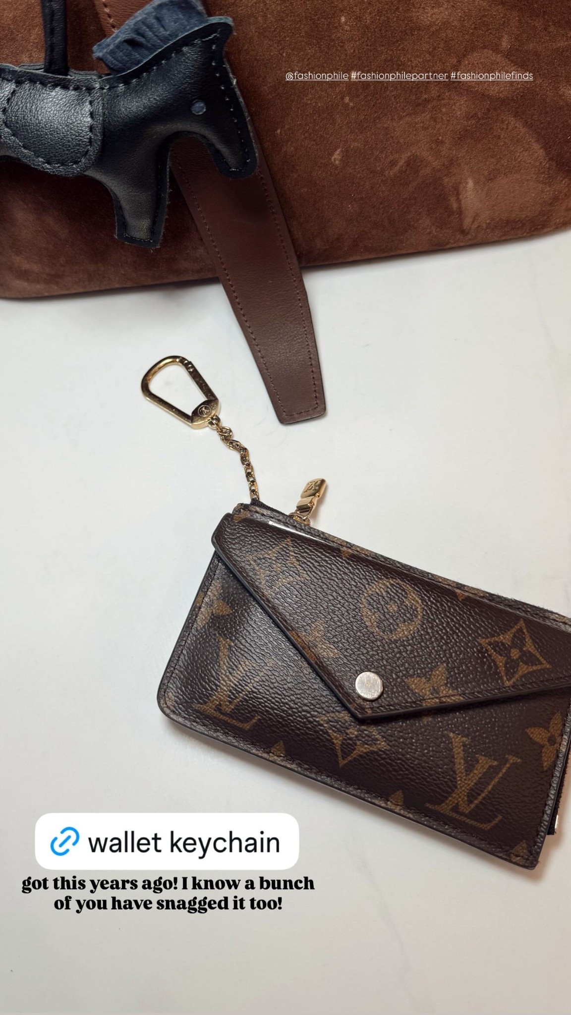 got this years ago! I know a bunch of you have snagged it too! @fashionphile #fashionphilepartner #fashionphilefinds