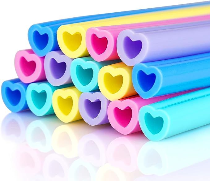 Reusable Silicone Drinking Straws 15 Pack, Heart Shaped Straws with 2pcs CLeaner Brushes for Smoo... | Amazon (US)
