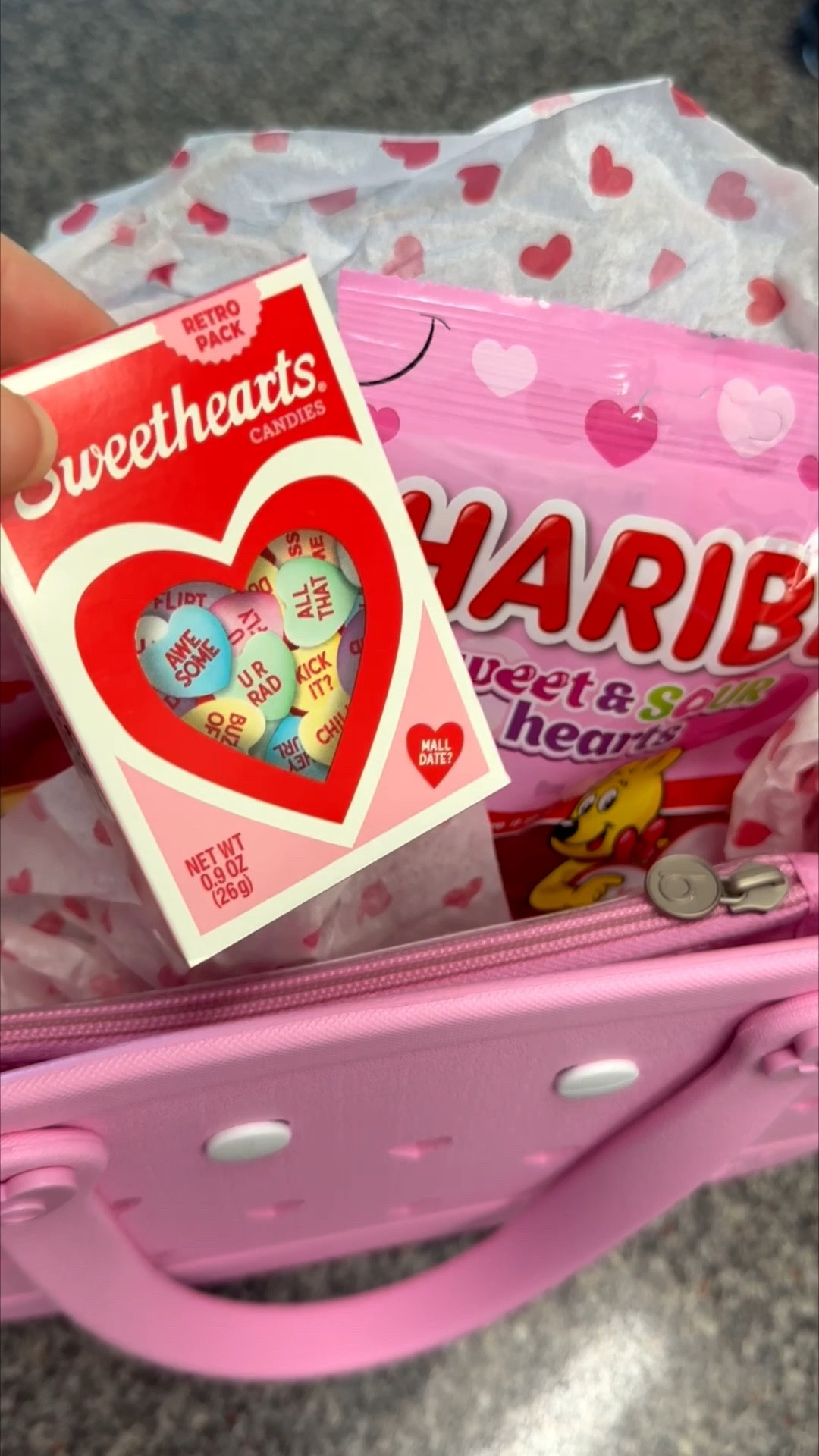 Building my 4 year old the perfect Valentines Day basket/bag 🥰

#LTKKids #LTKmomlife #LTKSeasonal