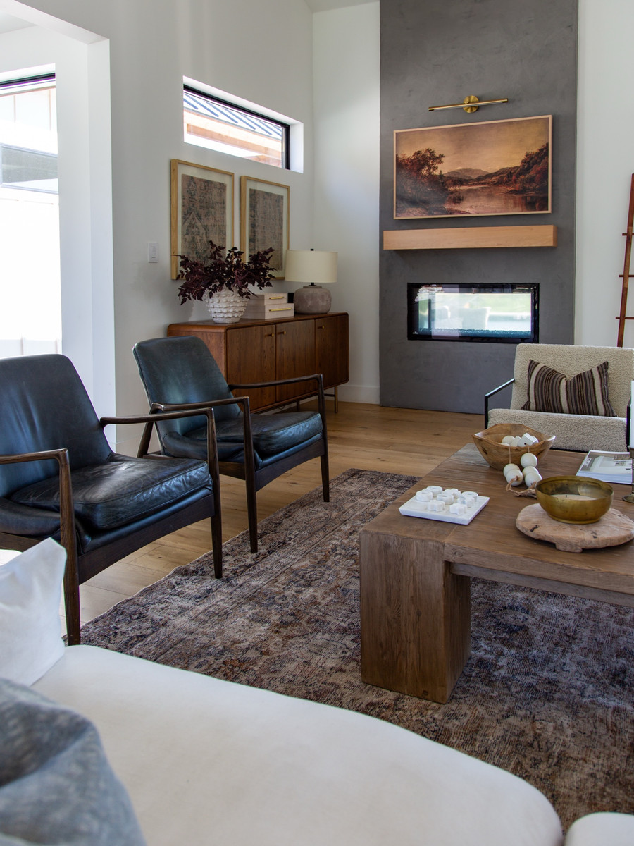 Fall living rooms call for layers of warmth and texture.
