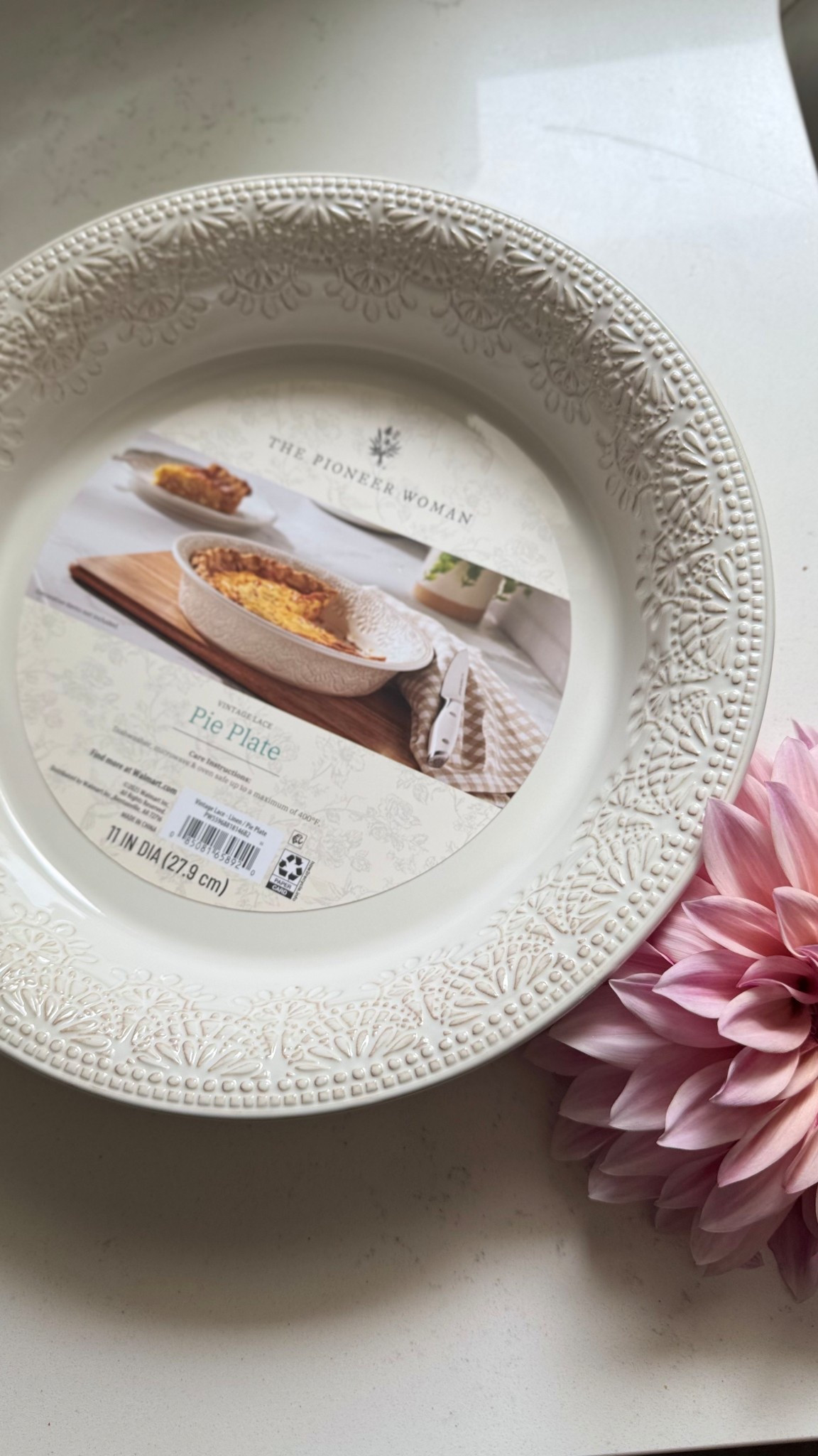 Stunning Pie Plate on SALE and I had to grab it!
#pie #baking #homemade #kitchen #walmart 

#LTKHome #LTKFindsUnder50 #LTKSeasonal