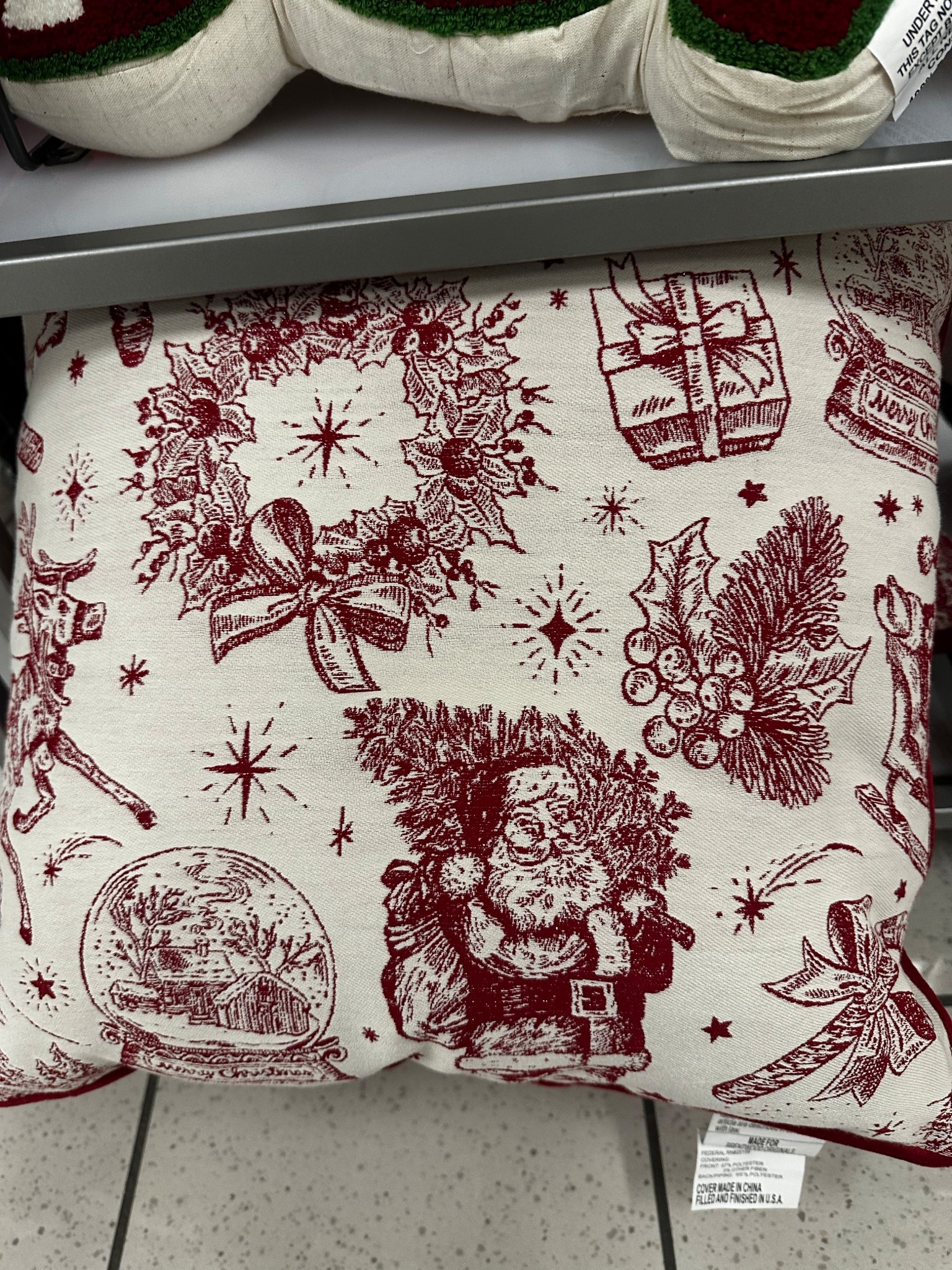 Christmas pillows on sale 

#LTKHome #LTKSaleAlert #LTKHoliday