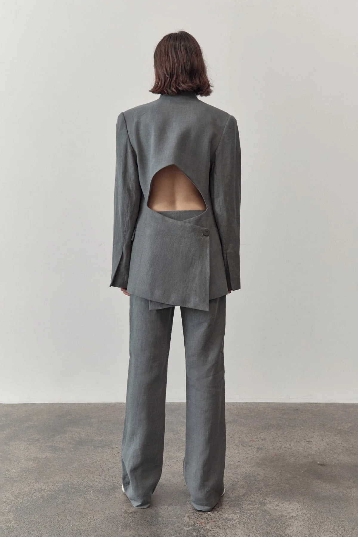 Linen Cut-Out Blazer - Castor Grey | St. Agni