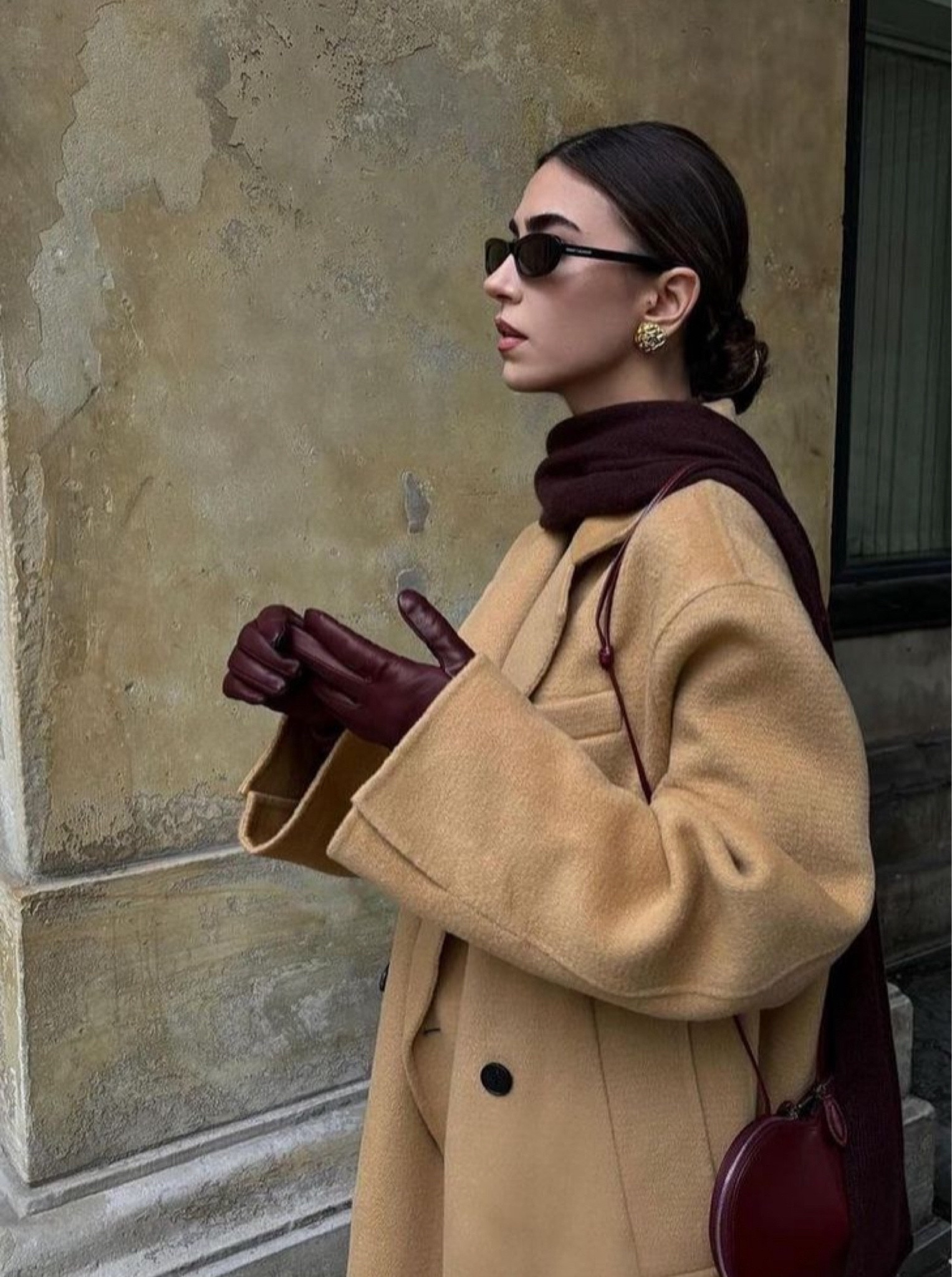 Fall winter work outfit
Burgundy scarf
Burgundy circular bag
Burgundy leather gloves 

#LTKTravel #LTKxPrimeDay #LTKStyleTip