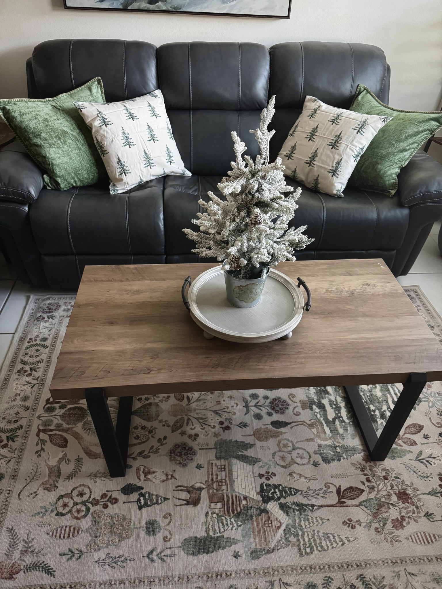 Christmas decor. Living room 

#LTKSeasonal #LTKHome #LTKHoliday