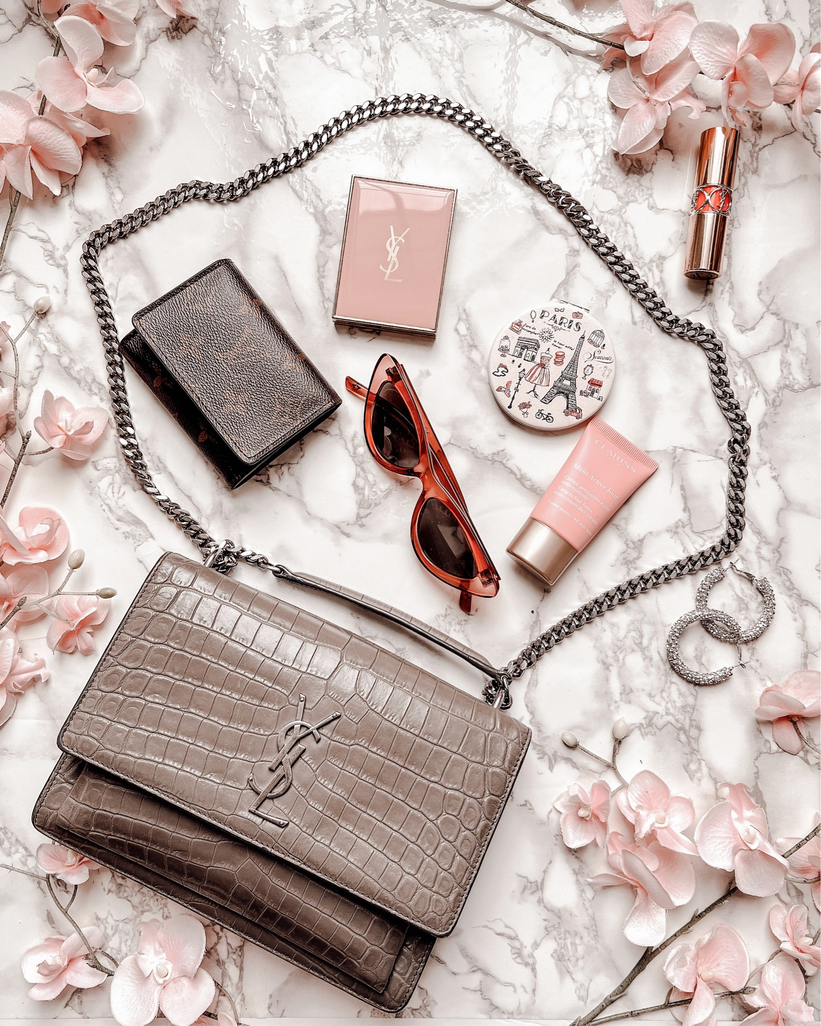 Bag review Saint Laurent sunset medium bag - full post on my blog.

#LTKstyletip #LTKitbag