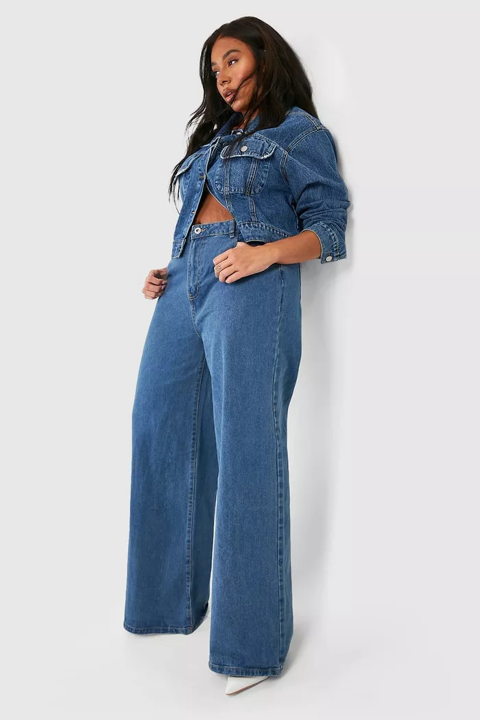 Plus Basics High Waisted Wide Leg Jeans | boohoo (US & Canada)