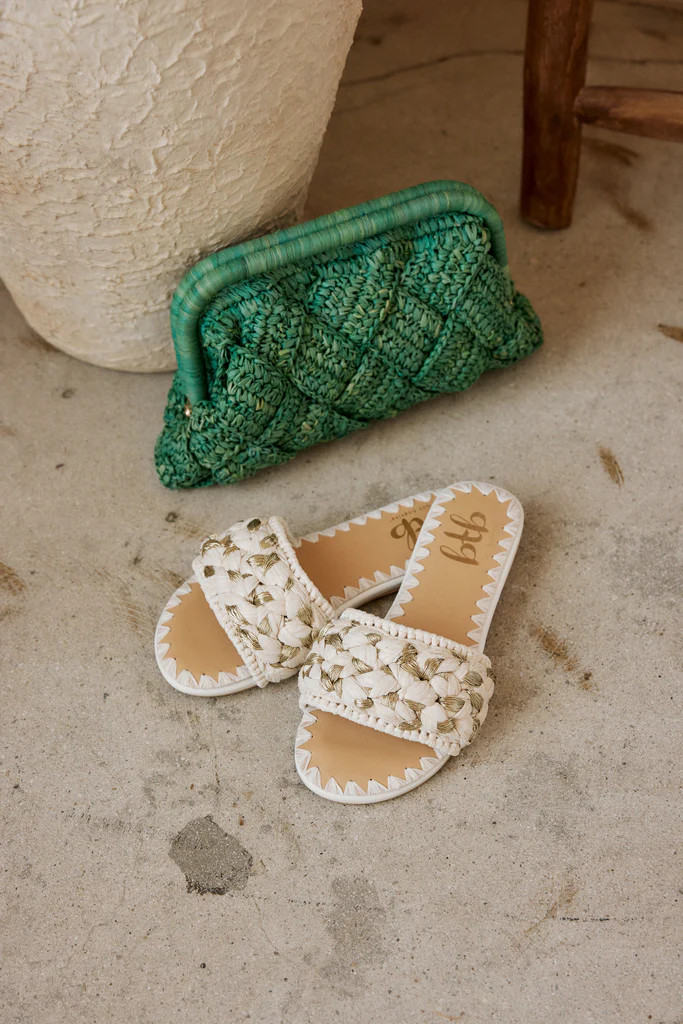 GIGI FRAMED CLUTCH | btb Los Angeles