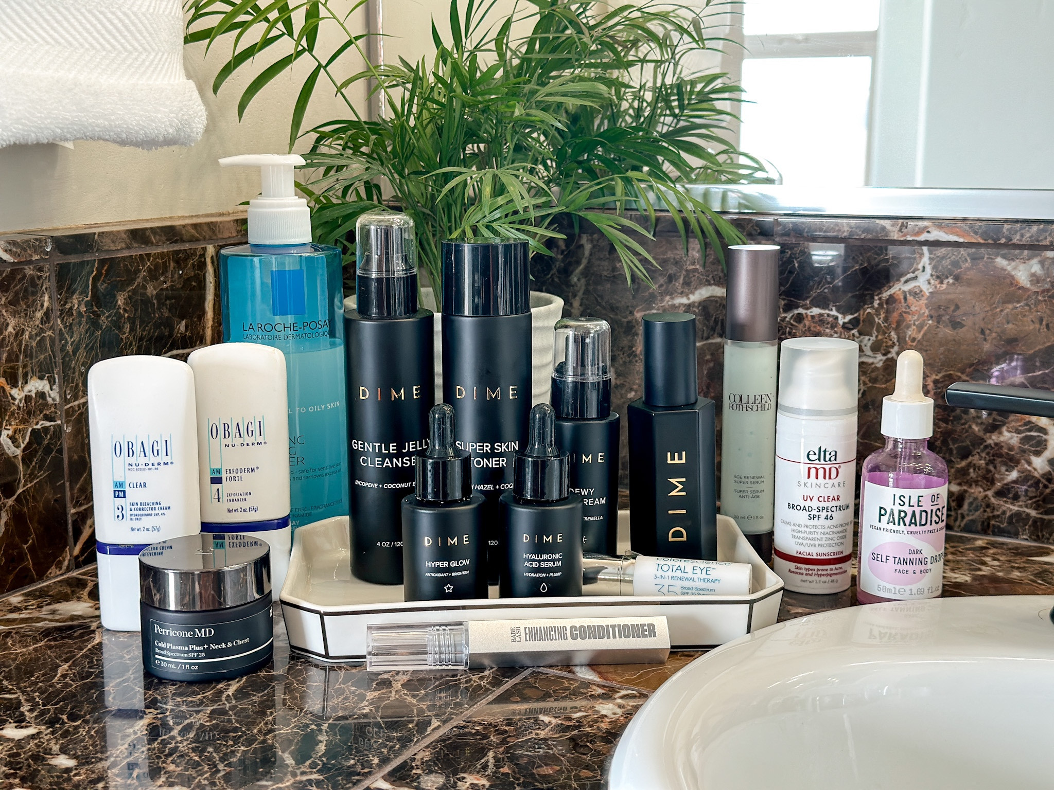 Over 40 Skincare Routine Essentials 

Healthy skin | anti-aging skincare | anti-aging skincare routine | dewy skin | glowy skin | over 40 skincare routine | 

#LTKbeauty #LTKhome