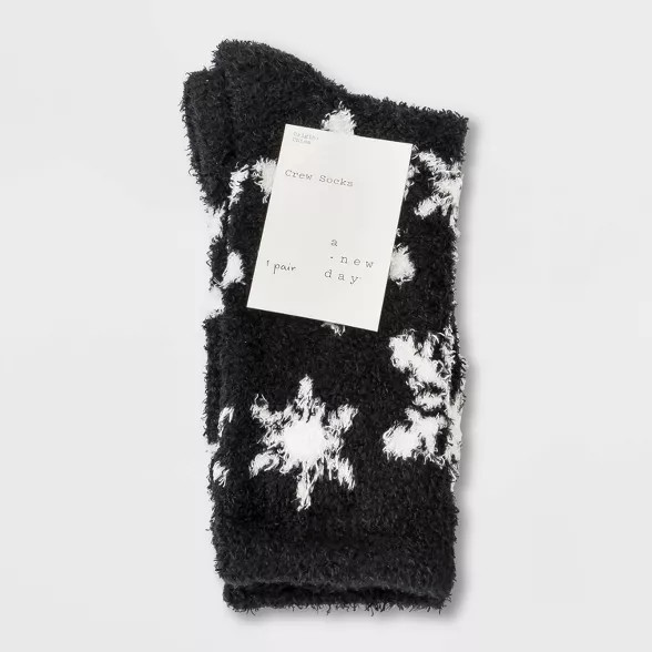 Women's Snowflake Cozy Crew Socks - A New Day™ 4-10 | Target