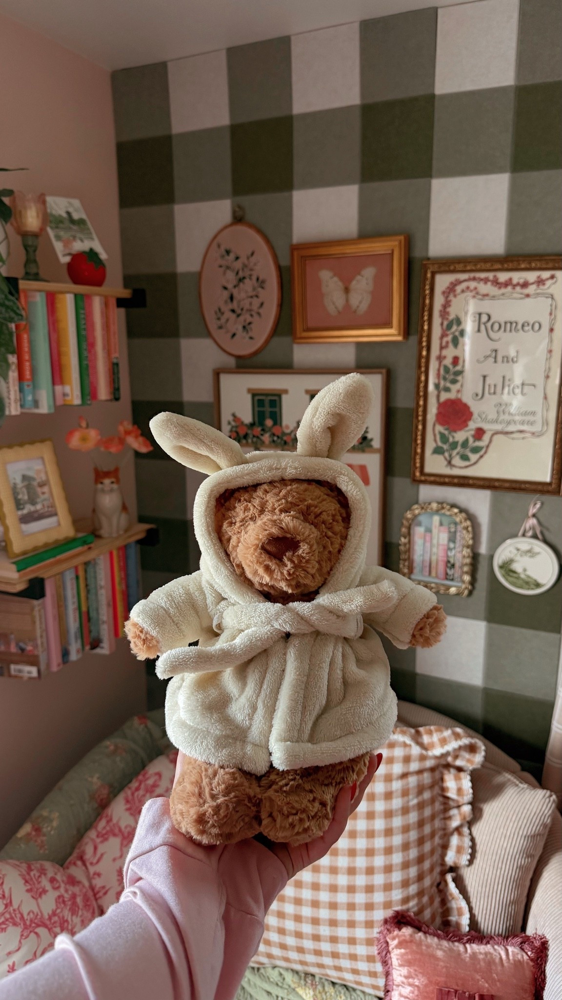 Coziest Jellycat ever!!