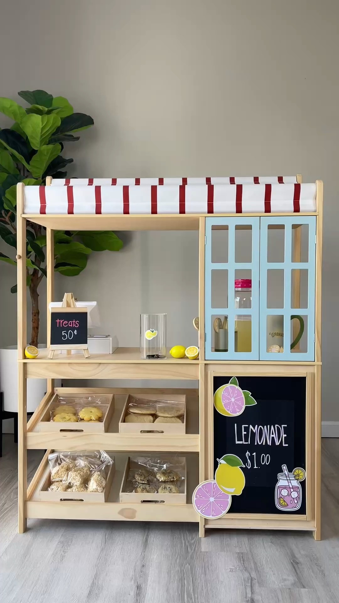Nostalgic lemonade stand with a girl mom modern flair

#LTKmomlife #LTKKids #LTKSeasonal
