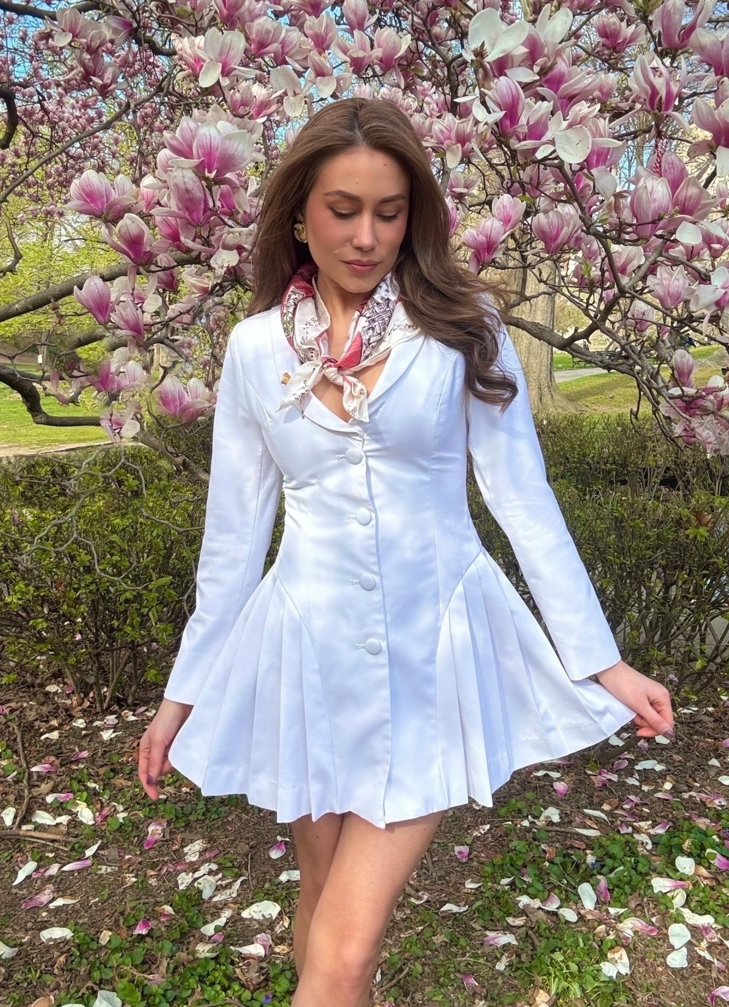 Cherry blossom season called for something soft, feminine, and elevated 🤍 I styled this structured white mini dress with a silk scarf for a polished, Parisian feel—perfect for brunch, a park day, or spring photos. The tailored fit keeps it chic while the pleated skirt adds just the right amount of movement.

#LTKdayinmylife #LTKootd