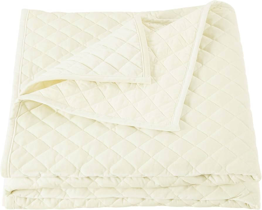 HiEnd Accents Velvet Diamond Quilt, King Size, Cream Solid Color, Classic Traditional Luxury Bedd... | Amazon (US)