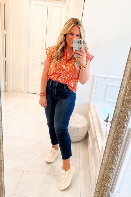 Love this top bc it’s so easy and versatile! Wear it for work, game-day or date night! Runs tts wearing size medium! Use MERRITT15 for 15% off! 

#LTKunder100