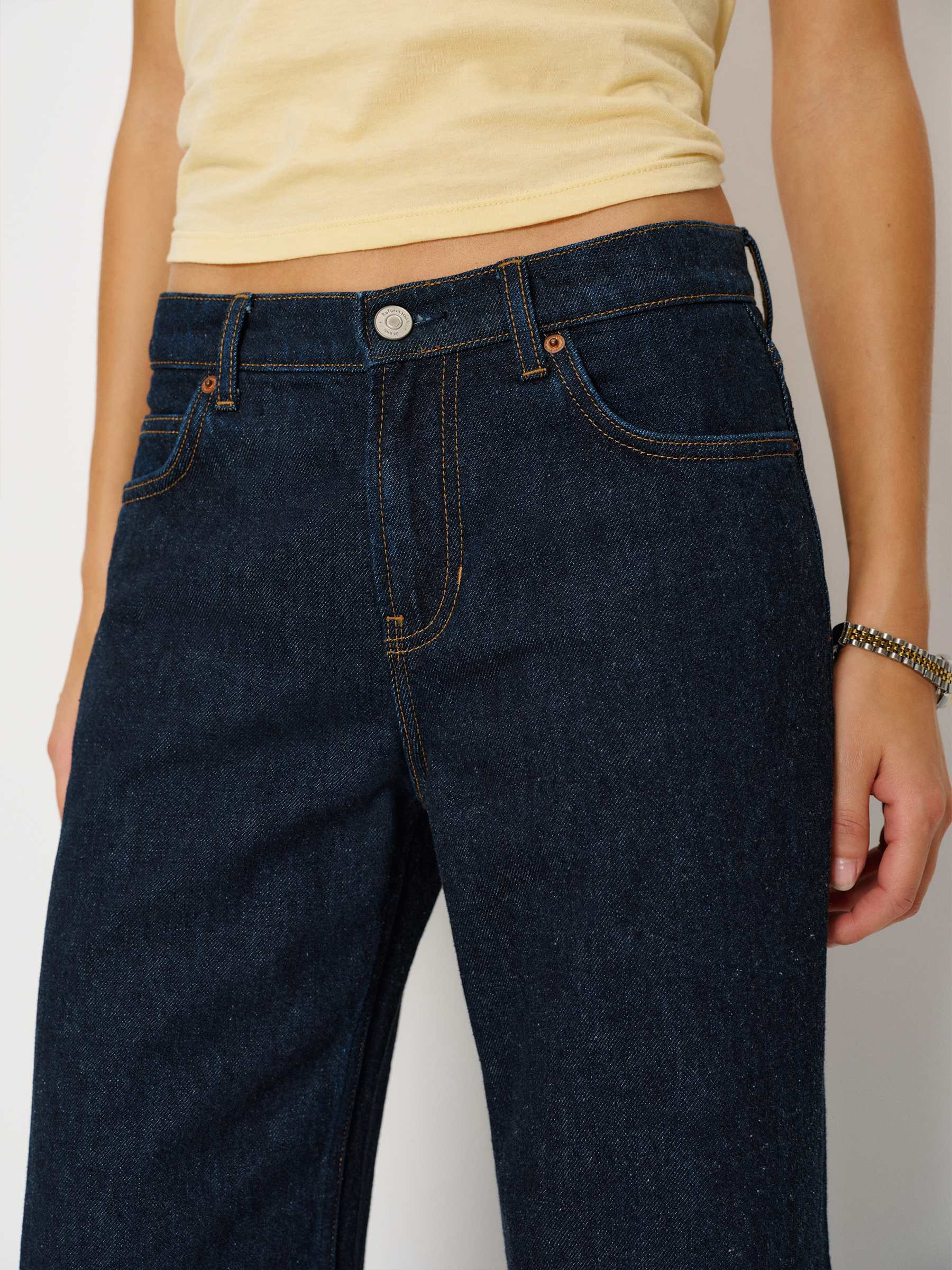 Cary Low Rise Slouchy Wide Leg Jeans | Reformation (Global)
