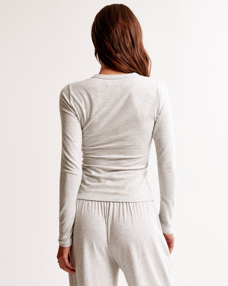 Women's Long-Sleeve Cozy Lounge Knit Tuckable Crew Tee | Women's Tops | Abercrombie.com | Abercrombie & Fitch (US)