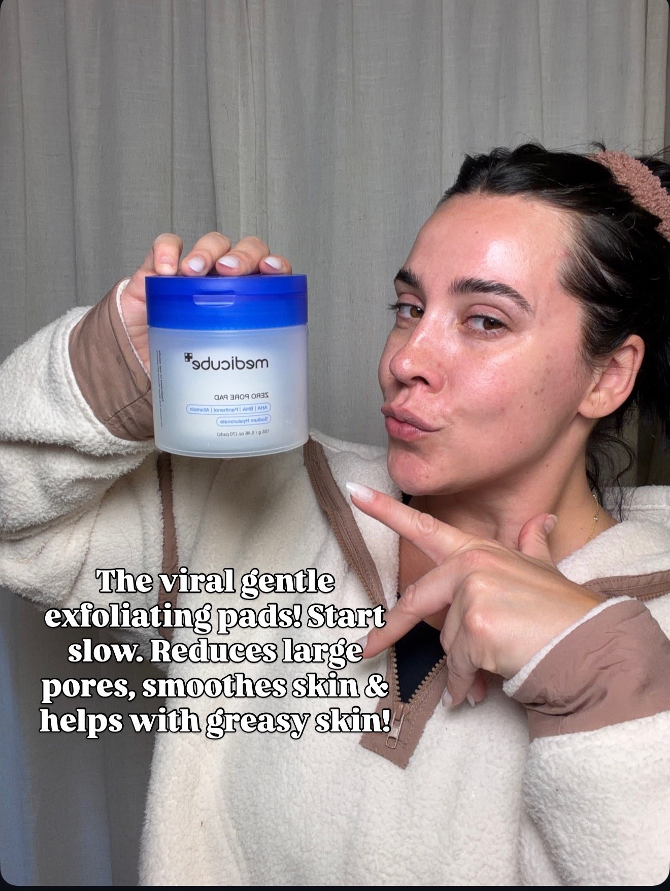 Medicube pore pads, game changer for blackheads and texture on skin. Acne safe & have been helping my skin texture a ton. 

Use code NINAMEDI 20 for $$ off! 