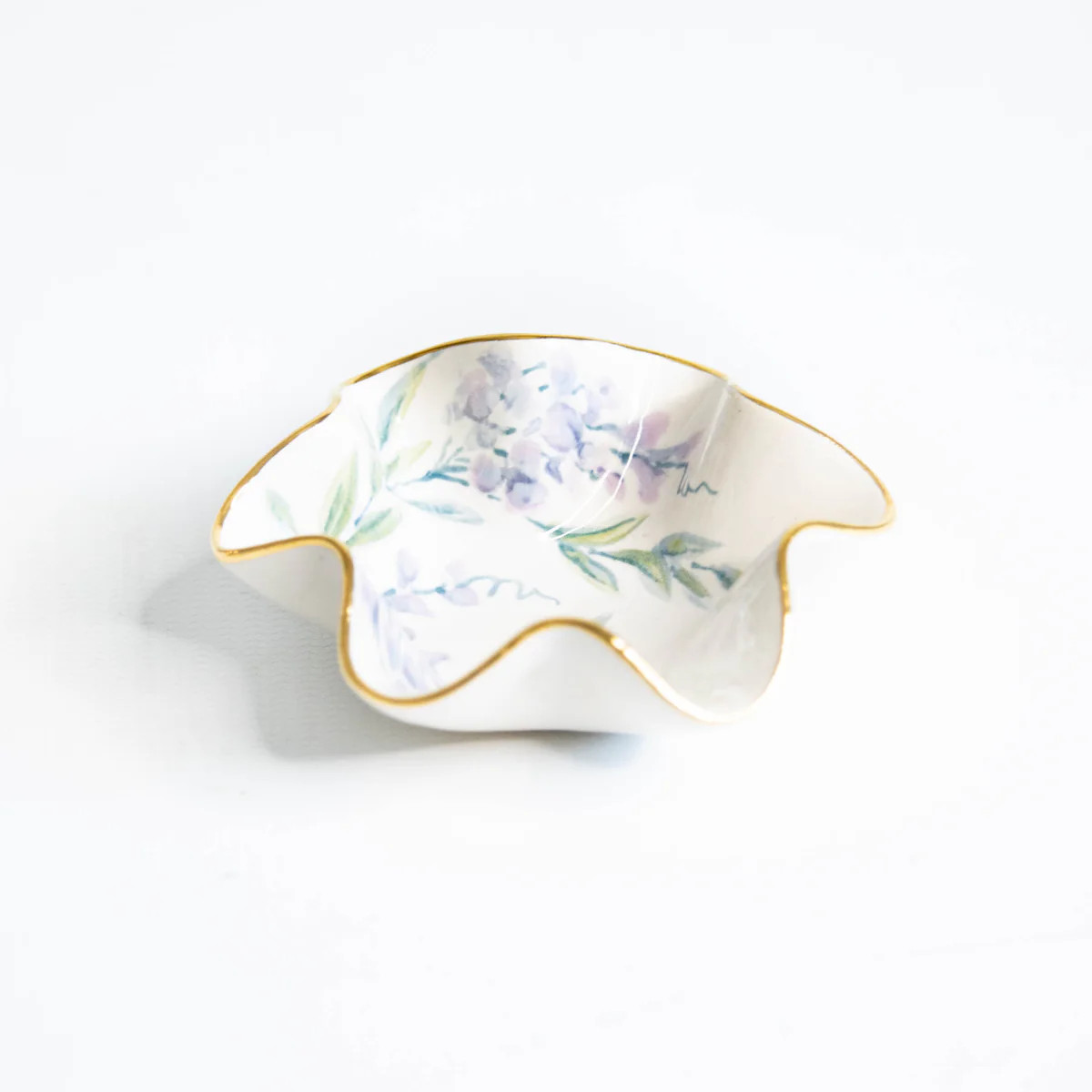 Ami Wisteria Wavy Bowl - Ring Dish | Susan Gordon Pottery