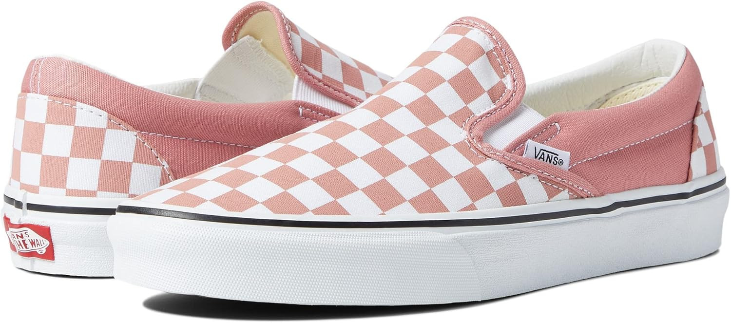 VANS Unisex Classic Slip-On Shoes | Amazon (US)