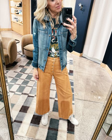 Spring outdoor event look: Willie Nelson graphic tee, Jean jacket and these fun wide-leg jeans. This is perfect for a day to night concert too! All tts. Gretchen wearing a small on top and a 27 in the jeans. 


Concert outfit 

#LTKSeasonal #LTKstyletip #LTKover40
