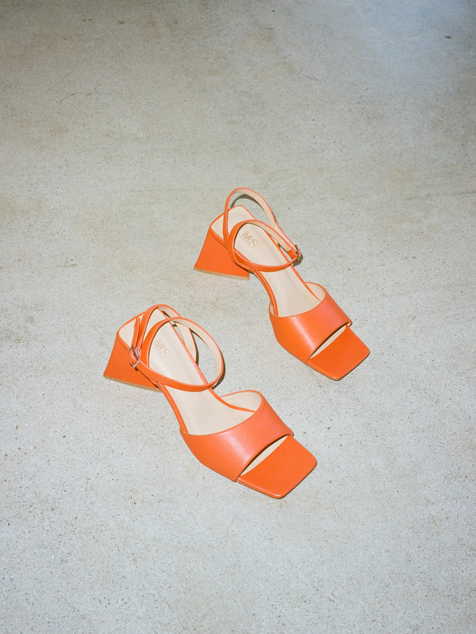 Naomi Heel - Orange | Lisa Says Gah
