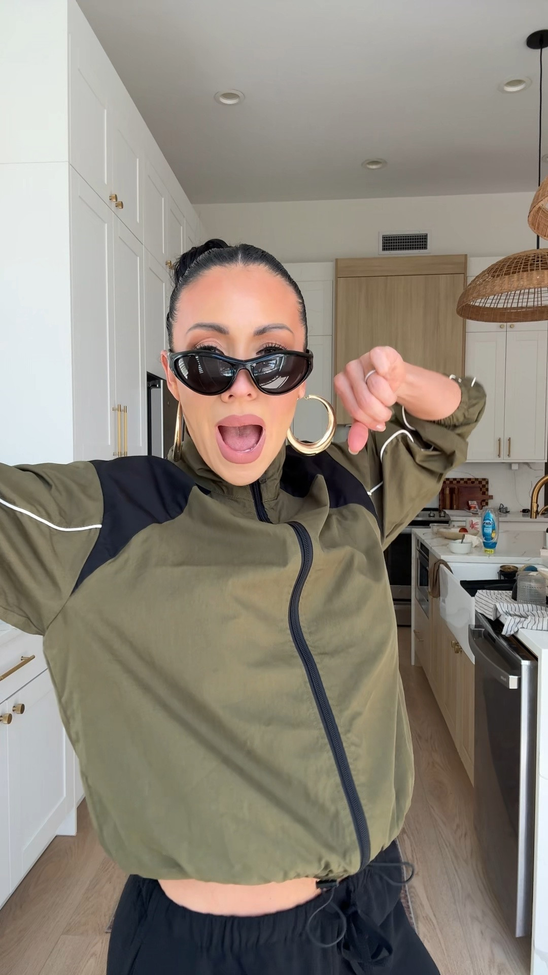 The way this @macys jacket will be on repeat!! I’m in a size XS. Pants size small from Amazon 

Fall outfit 
Wind jacket

#LTKootd #LTKmomlife #LTKSeasonal