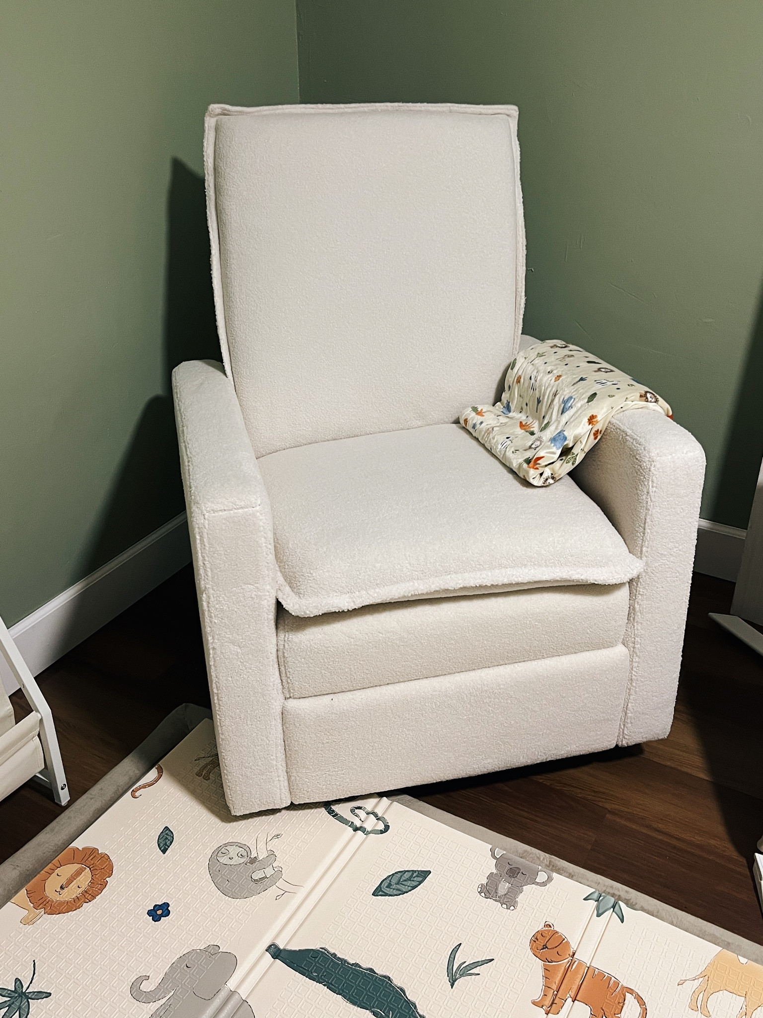 Found the perfect nursery glider recliner under $300

#LTKBump #LTKGiftGuide #LTKBaby