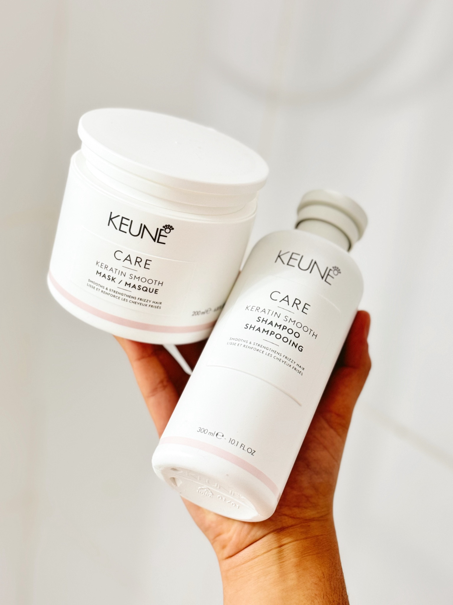 A Linha Keune Care Keratin Smooth ideal para reparar os fios quebradiços e fracos com aumento da força e maleabilidade.

O Kit conta com o novo complexo de minerais essenciais que penetram com os outros ingredientes com mais intensidade nos fios para devolver as proteínas perdidas na fibra capilar fragilizada enquanto deixa o cabelo com movimento natural novamente. Repõe queratina, reduz o frizz e previne a quebra!

CUPOM: AMOLTK

#LTKbeleza #LTKpromo #LTKbrasil