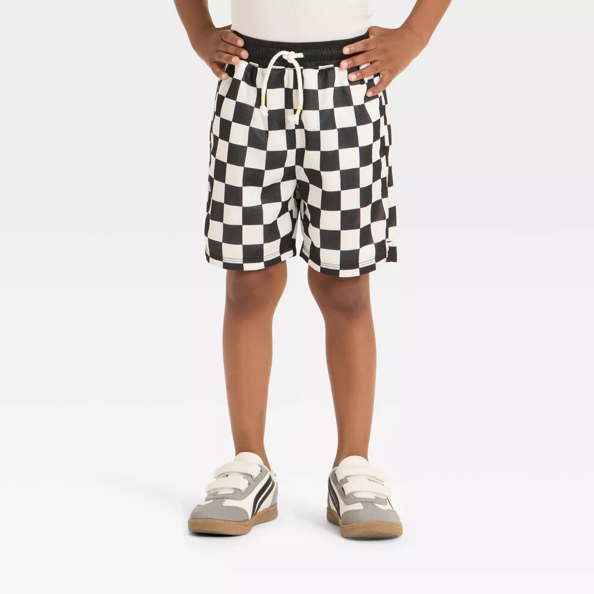 Grayson Mini Toddler Boys' Mesh Camo Shorts - 5T | Target