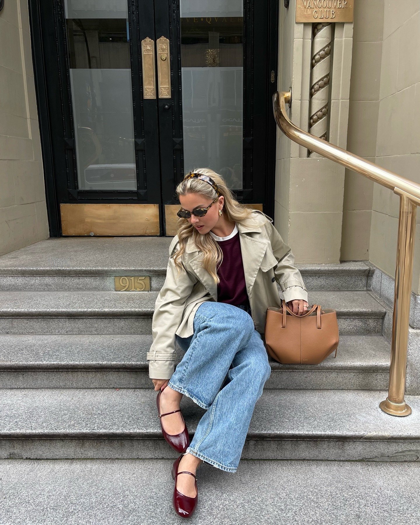 it’s a bordeaux autumn 🥀

fall outfit ideas, casual style, burgundy outfit, trending outfits, pinterest aesthetic, fall trends

#LTKShoeCrush #LTKStyleTip #LTKSeasonal