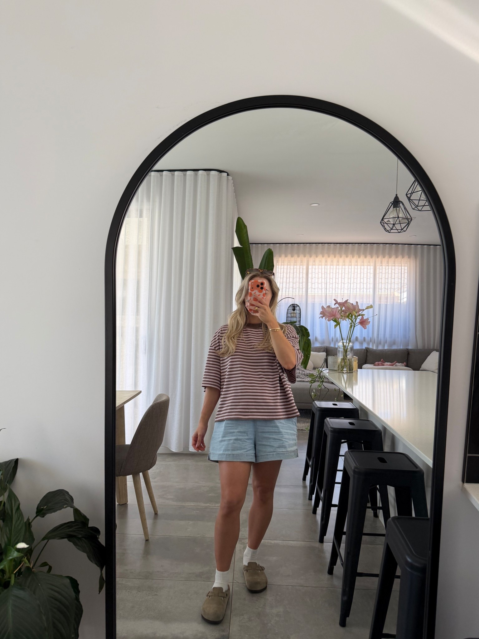 A very comfy OOTD 

Shorts are from F&N but I have linked similar ones 

#LTKsummer #LTKautumn #LTKaustralia