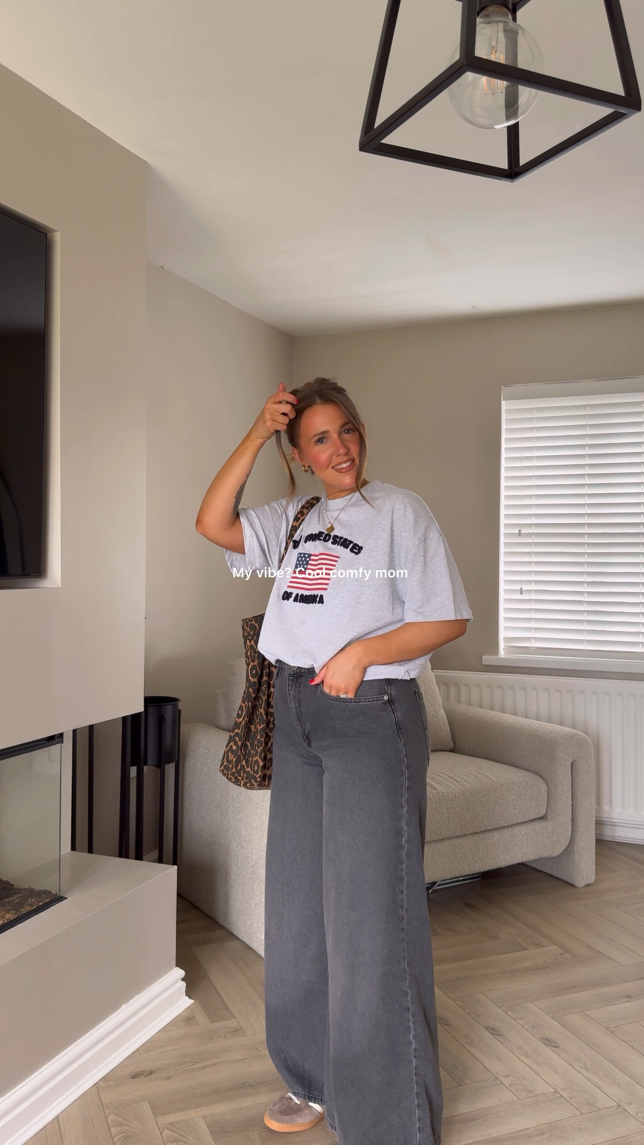 Top - super oversized. I wear a small 

Jeans - VERY true to size. I wear a 12 short (come up kinda longer than average) 



#LTKstyletip #LTKcurves #LTKmidsize