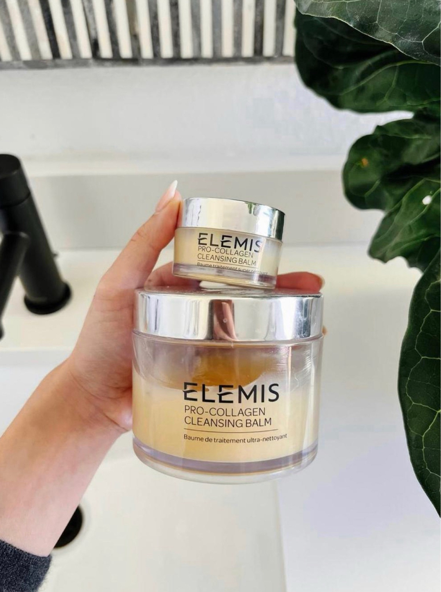 The best cleansing balm is 20% off with code MDW20! I love how easily it wipes off makeup and grime with just one swipe. Clean beauty brand and is my absolute favorite  

#LTKBeauty #LTKSaleAlert