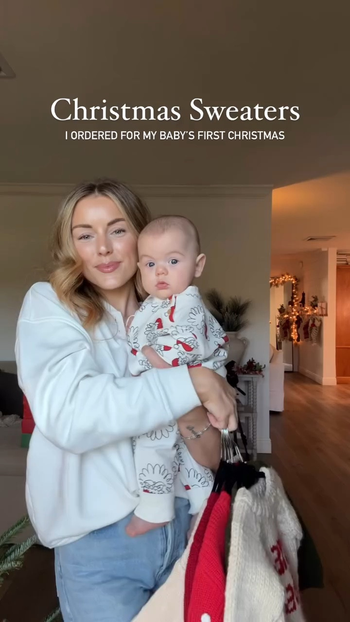 Baby Christmas sweaters! 