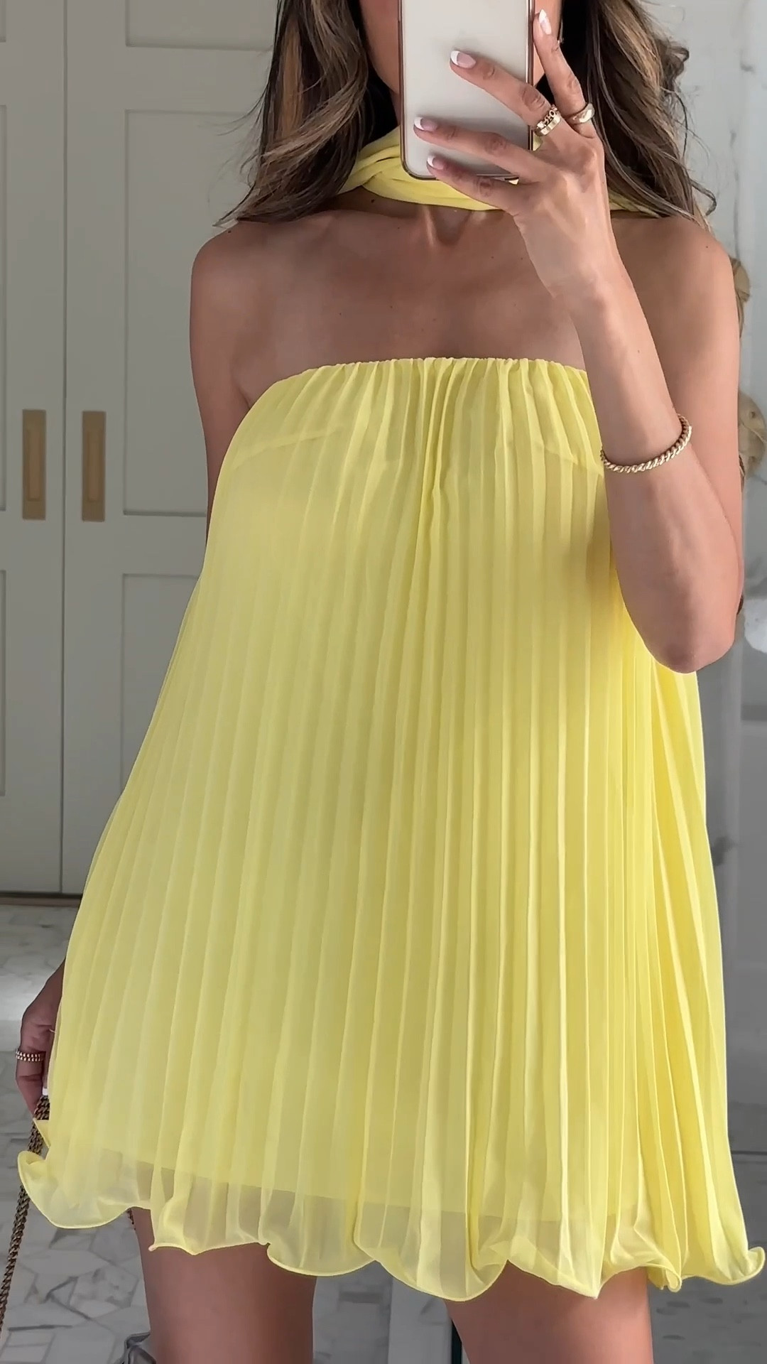 Scroll to shop!! Follow for more!! Xo! ✨

#LTKdayinmylife #LTKmomlife #LTKootd