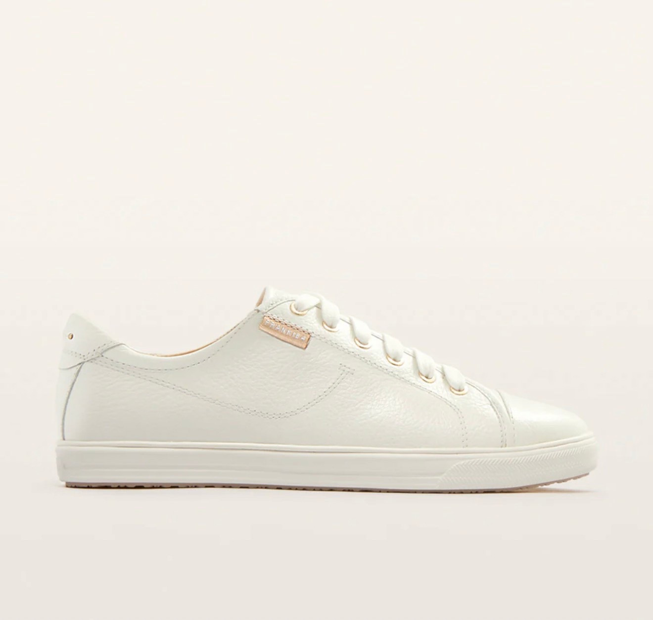 Looking for the perfect trainers? 👟 I’ve got you covered. Up first, the Nat III White Tumbled. Available in different colors this shoe is superb! Fits tts. @FRANKIE4 Footwear 