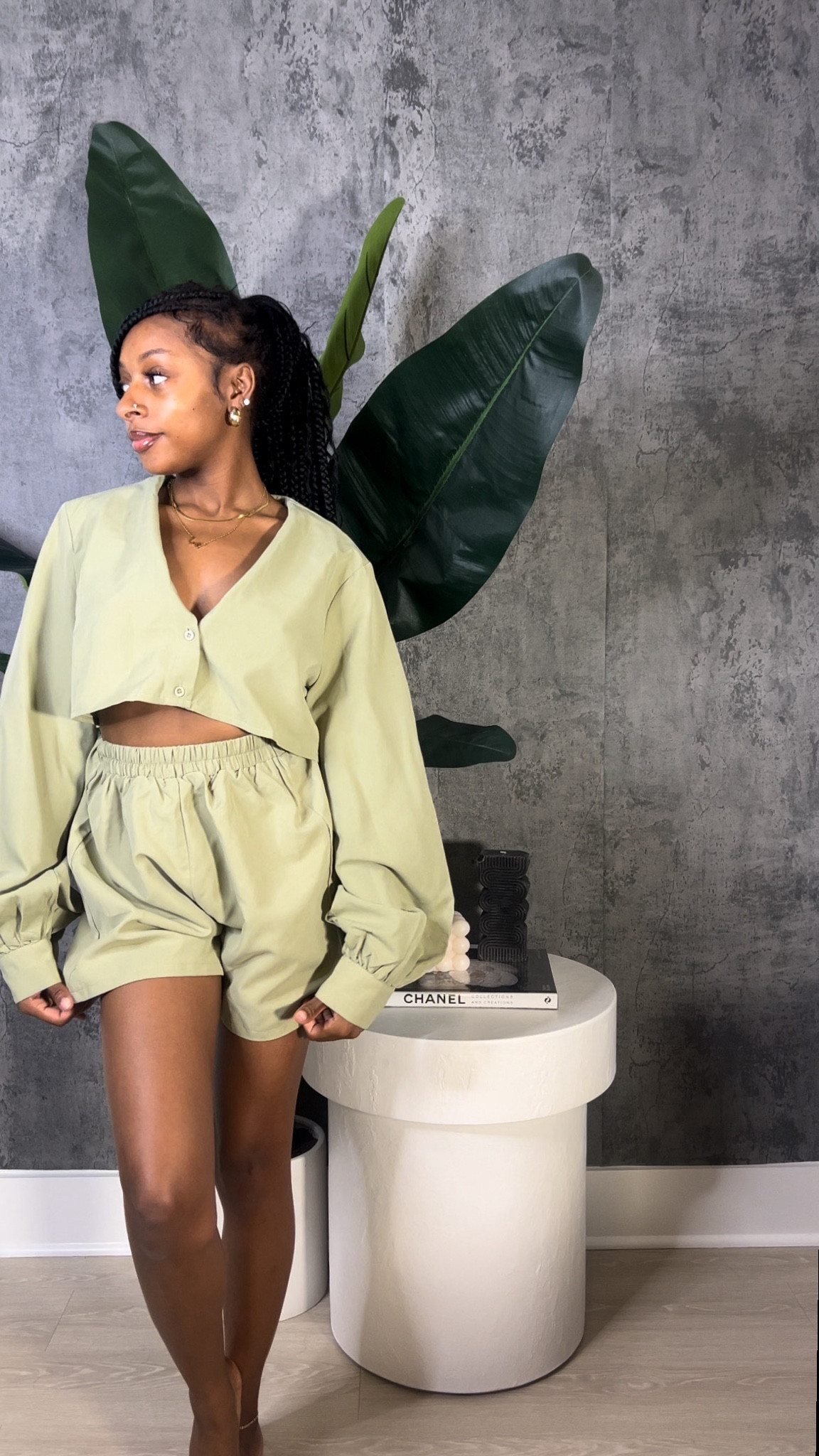 Sage Khaki PrettyLittleThing set sold out  

#LTKstyletip #LTKSeasonal #LTKtravel