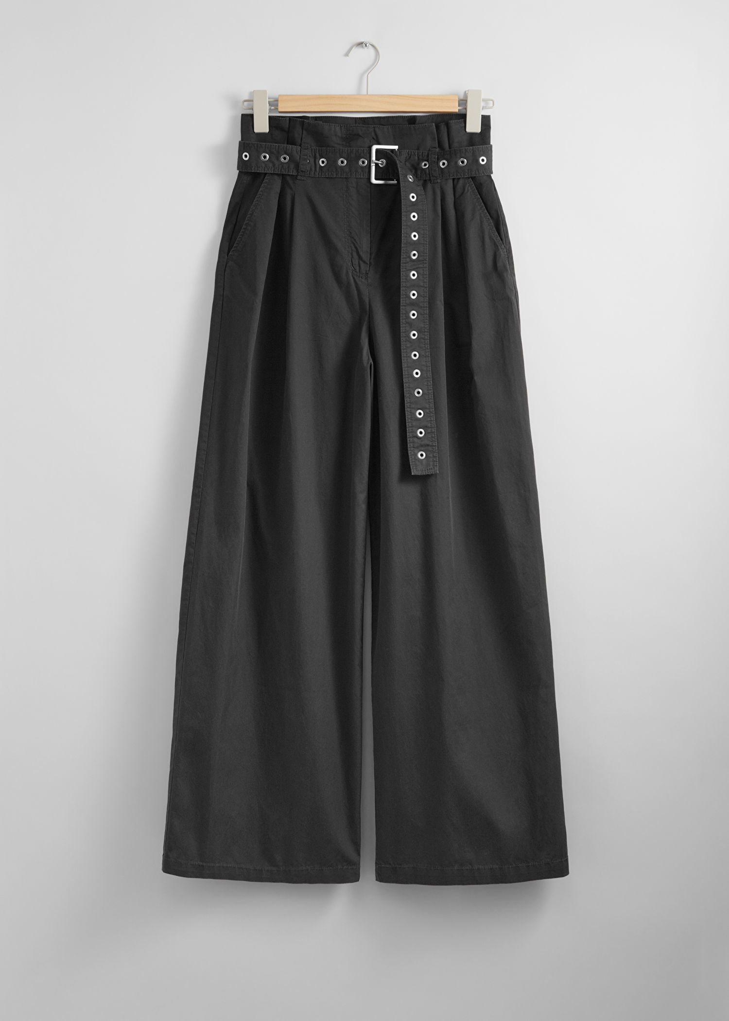 Eyelet-Belt Paperbag Trousers | & Other Stories US