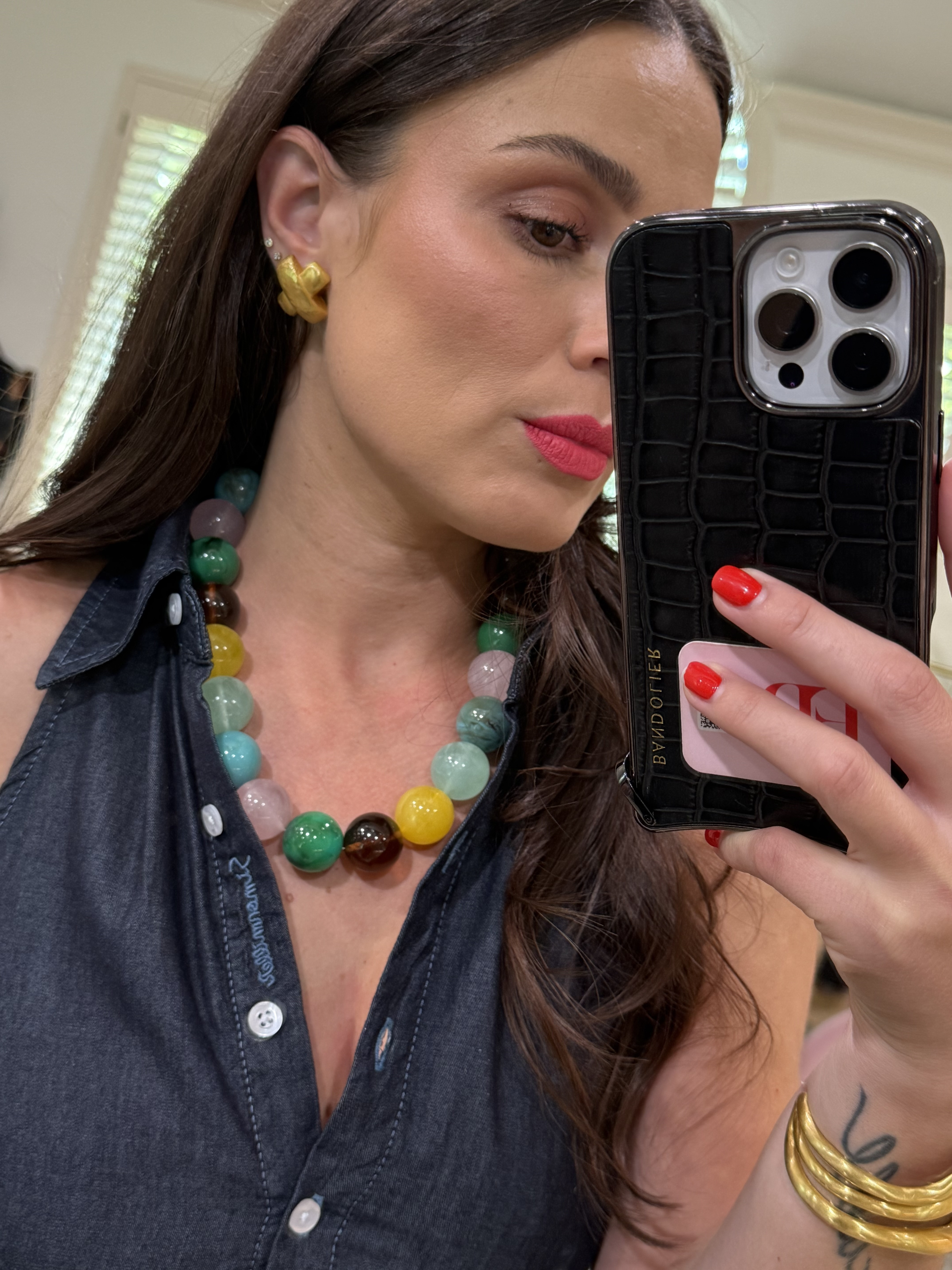 Been obsessing over these pieces. I had to include this Simon Miller top in my weekly faves!