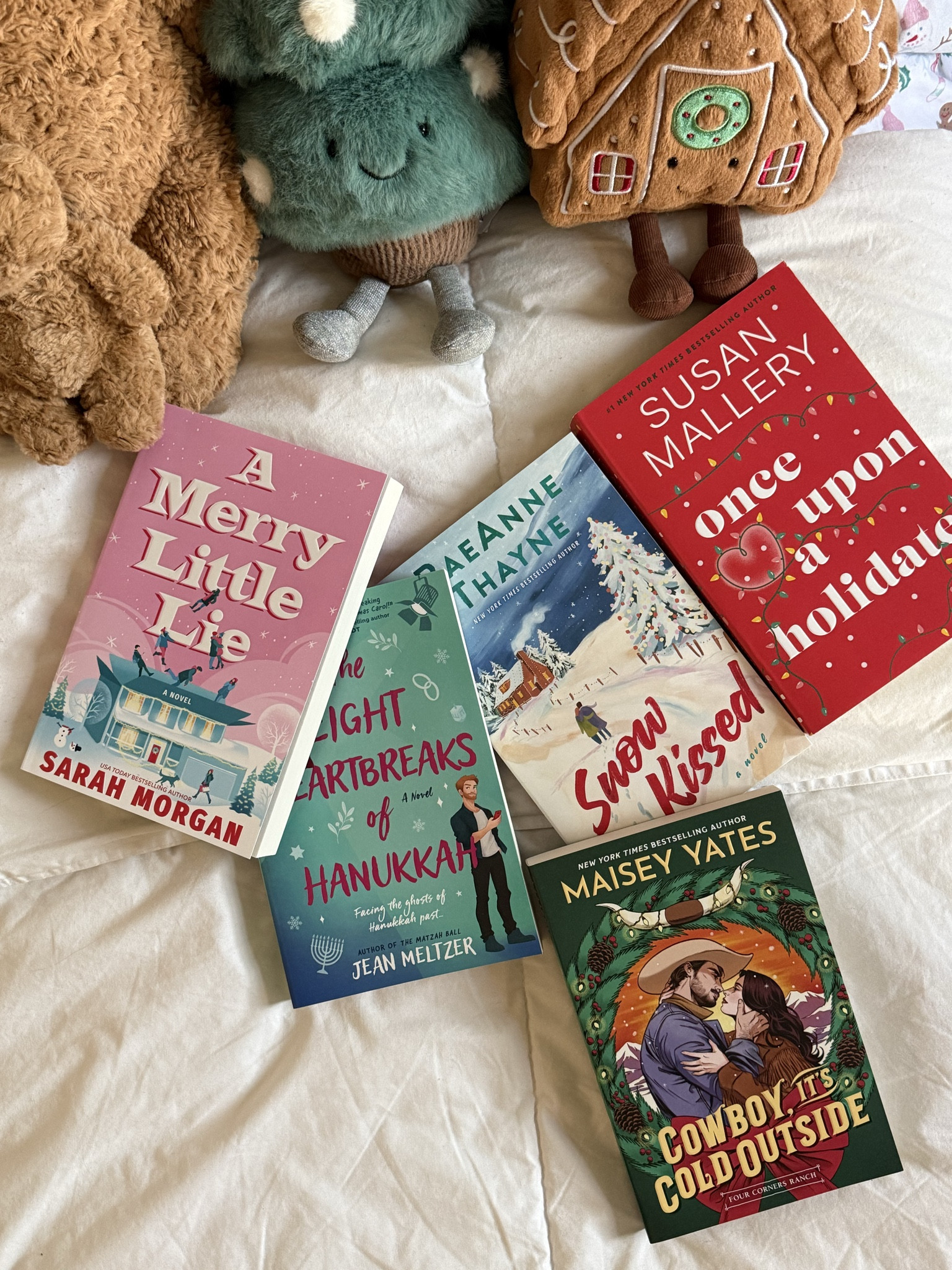 Holiday books I plan in reading this month!! 🩷🩷#LTKCyberWeek 

#LTKGiftGuide #LTKHoliday