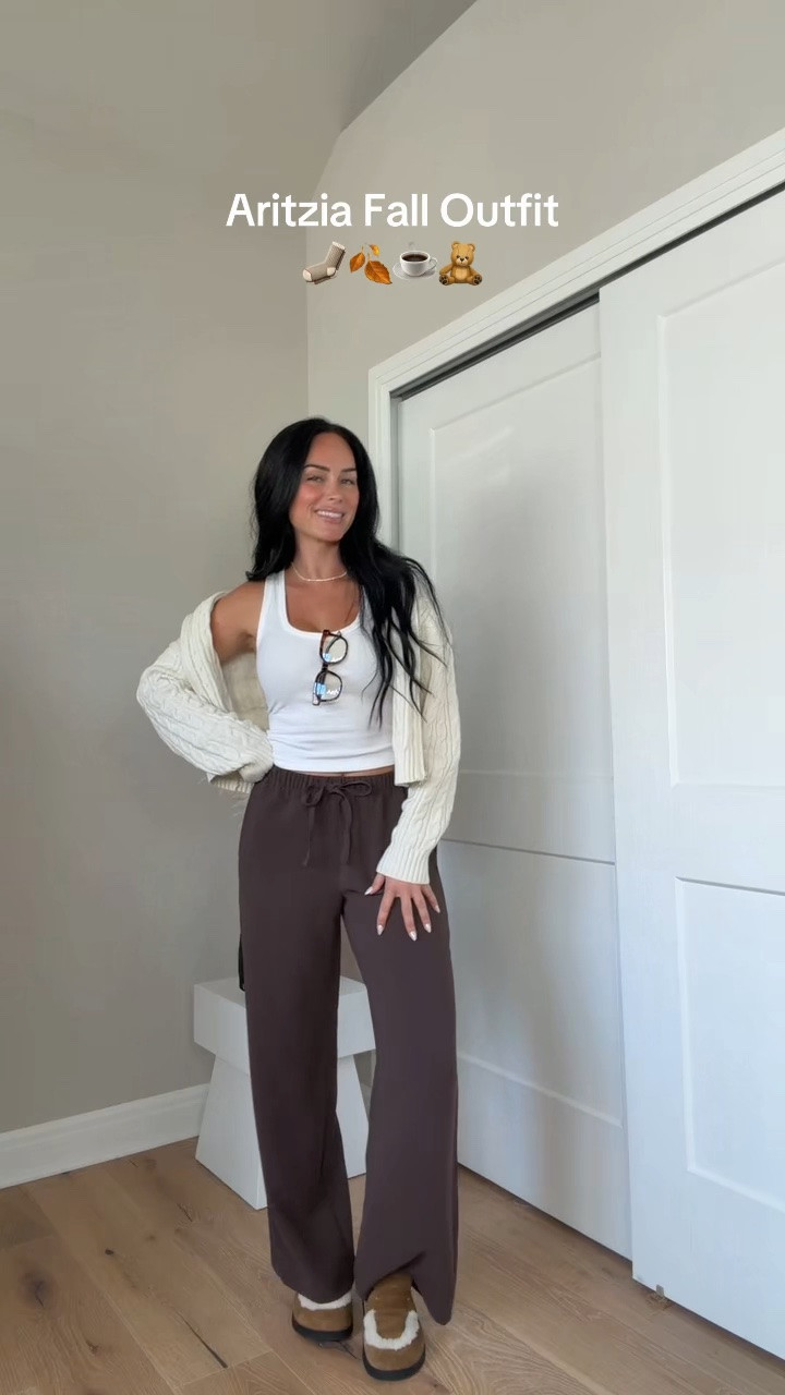 Fall Outfit Styling 🍂 These are the kinds of closet staples I reach for year after year! These pants are one of my favorites because they instantly elevate any outfit and can easily be dressed up or down.

I’ll have all the outfit details linked over on my LTK! My sizing: 5’7”, 145 lbs, 32DD. I’m wearing a size small in everything.

#AritziaFall #FallOutfitIdeas #ClosetStaples #FallStyleInspo #EverydayStyle Aritzia fall outfit, fall outfit ideas, closet staples, capsule wardrobe, elevated basics, neutral outfit, cozy outfit, sporty chic, casual fall style, wide leg pants, fall wardrobe essentials, lodge pants @Aritzia
