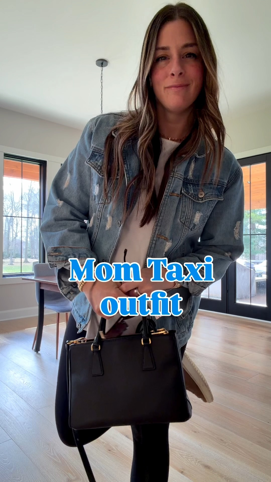 Everyday style // casual style //  

#LTKdayinmylife #LTKmomlife #LTKootd