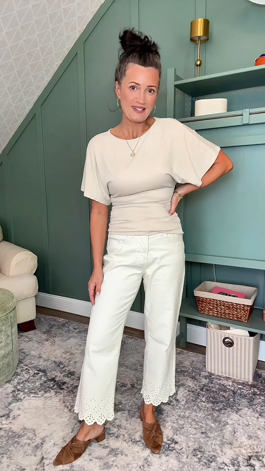 This top feels so luxe 🤍 Wearing my true size (small) and the fit is perfect.

These cropped jeans with the scalloped hem are everything—such a fun detail for spring. They do run a little big…wearing a 4 here but could’ve sized down to a 2.

Linked the whole fit 👇🏻

Batwing sleeves, ruched waist, elevated basics, affordable fashionn

#LTKWorkwear #LTKootd #LTKOver40