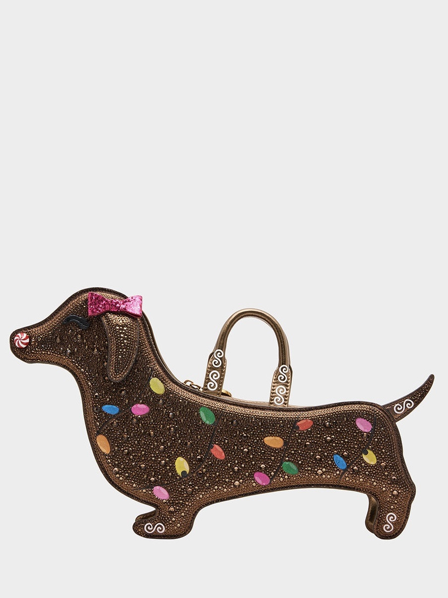 New Betsey Johnson holiday dachshund bag!

.

.

.

( dachshund finds, Betsey Johnson dachshund purse, gingerbread dachshund, dachshund handbag, holiday dachshund finds, Christmas dachshund gifts, wiener dog bag, sausage dog purse, doxie finds, dachshund mom, #dachshund #betseyjohnson #dachshundbag #dogmom )

#LTKSeasonal