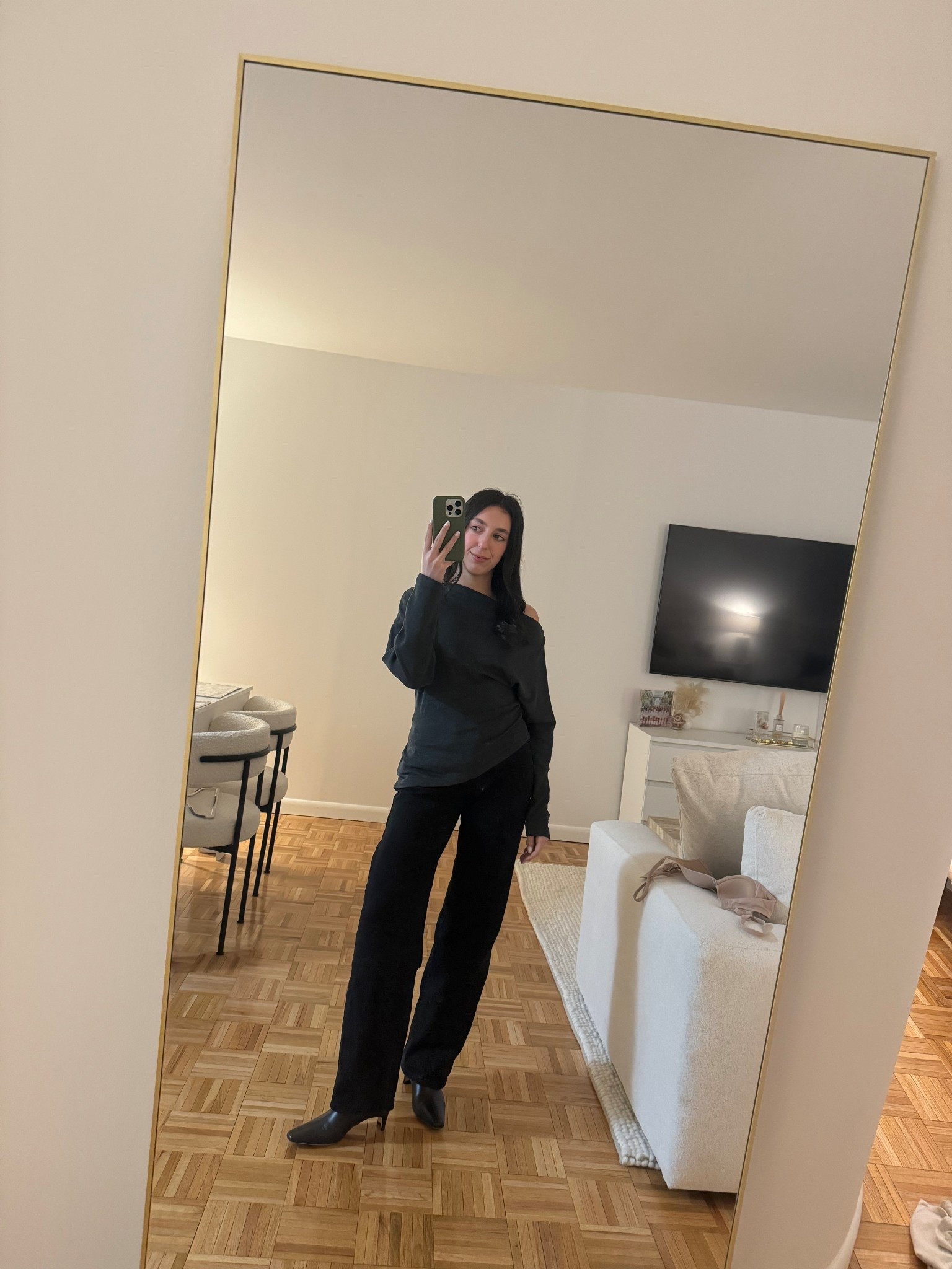 My go to winter dinner look!

#LTKootd #LTKgrwm